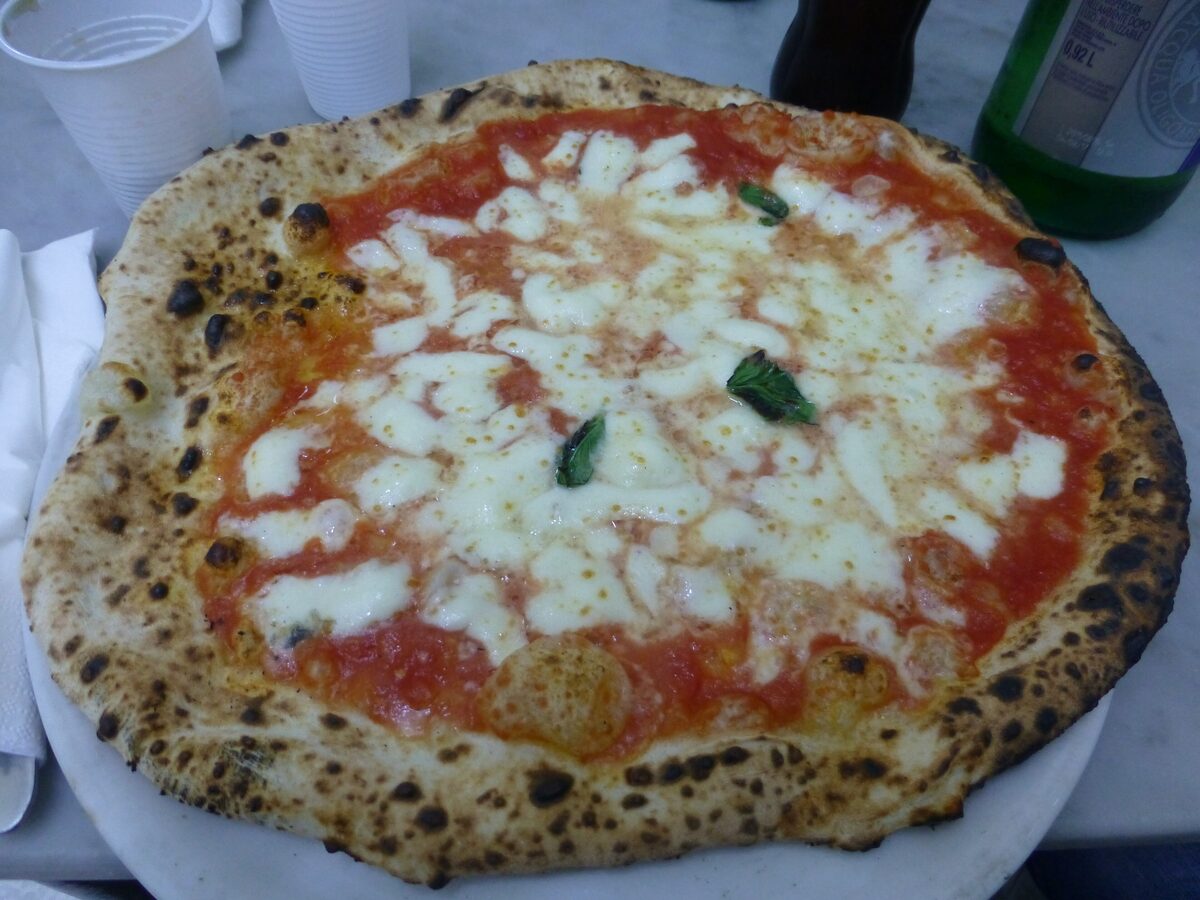 History of Pizza: From Naples to the World, and Its Styles