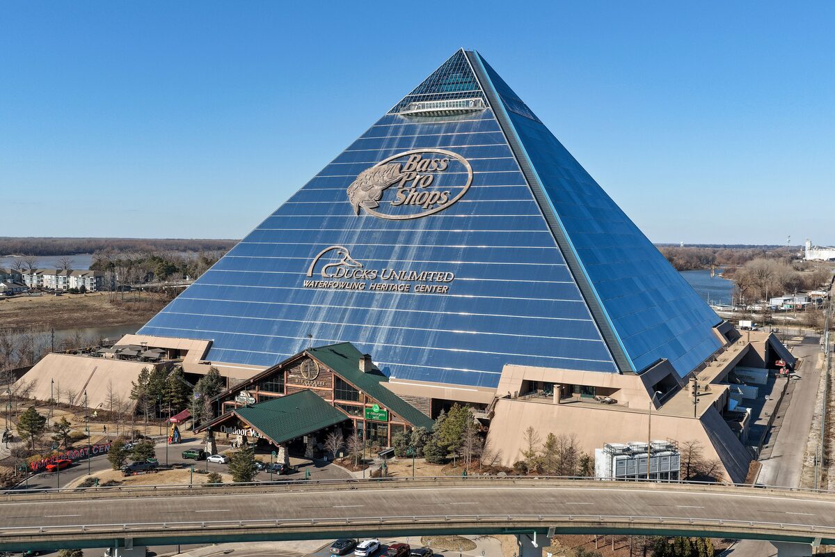The Memphis Pyramid, now a Bass Pro Shops, seen from above