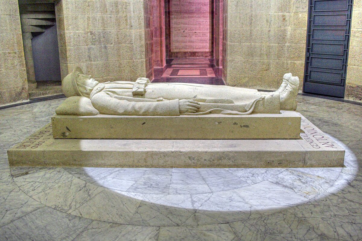 The stone effigy of General Antonio Cantore on his tomb inside the Pocol war memorial