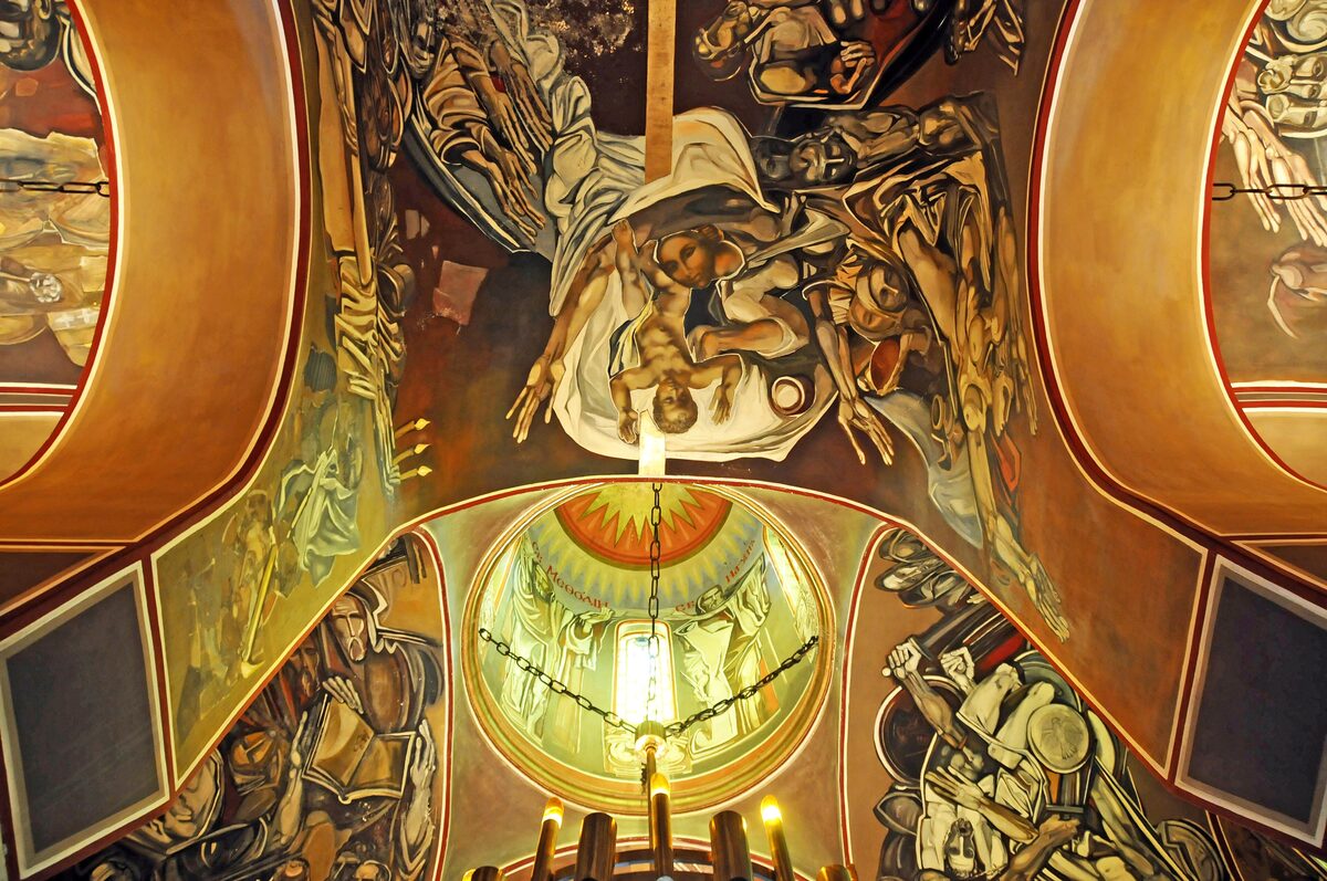 Looking up into the dome of the Patriarchal Church on Tsarevets, covered in dark, expressive modernist murals by Teofan Sokerov.