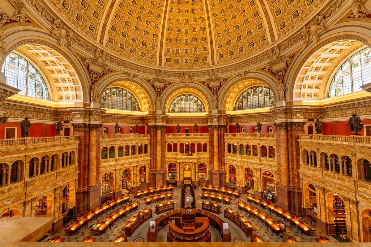 Desks and arches in the Library of Congress Main Reading Room