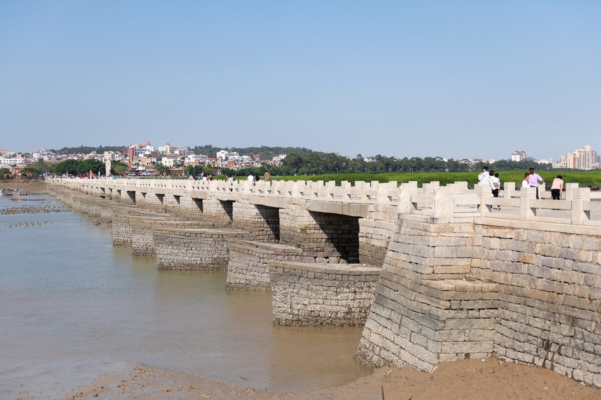 The long stone Luoyang Bridge with its boat-shaped piers stretching across the water