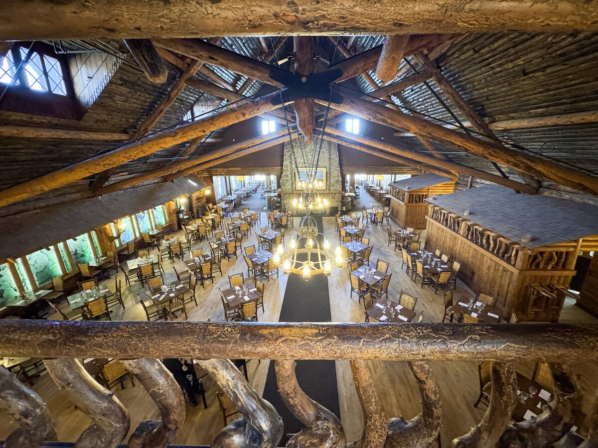 Old Faithful Inn dining room seen from the log balcony above